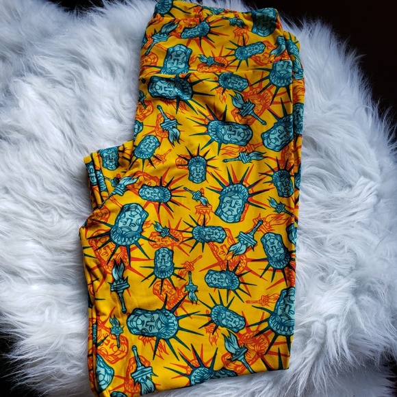 LulaRoe Lady Liberty Stretch Leggings Tall & Curvy - Picture 4 of 7